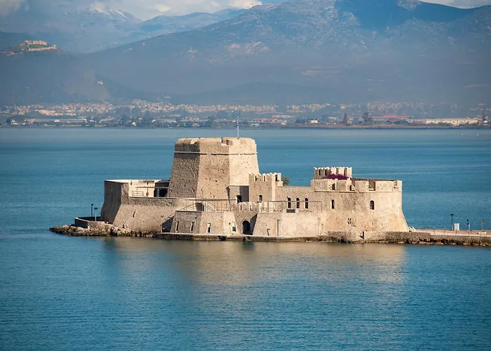 The K Nest 3* Nafplio