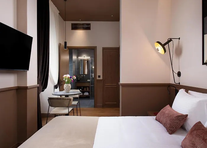 Отель The K Nest